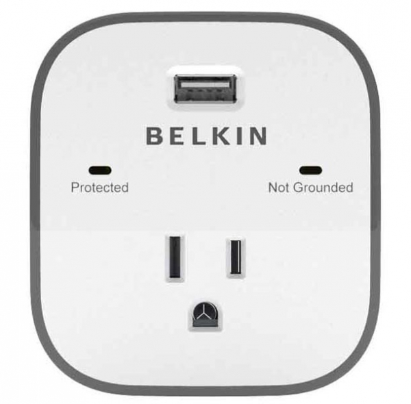 BELKIN SurgeCube 1 Outlet Surge Protector 2.4a BSV103AU
